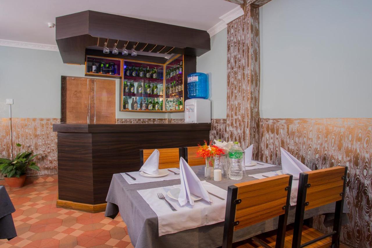 Hotel Dream Inn Pokhara Dış mekan fotoğraf